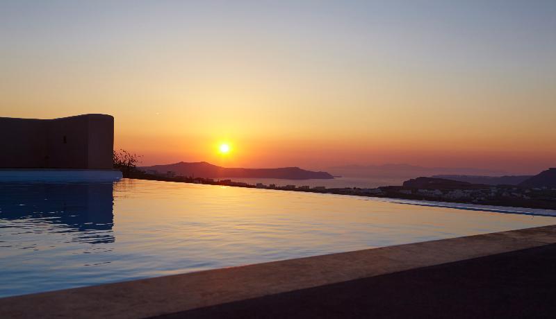 North Santorini A Luxury Spa Hotel Pyrgos Kallistis Exterior foto